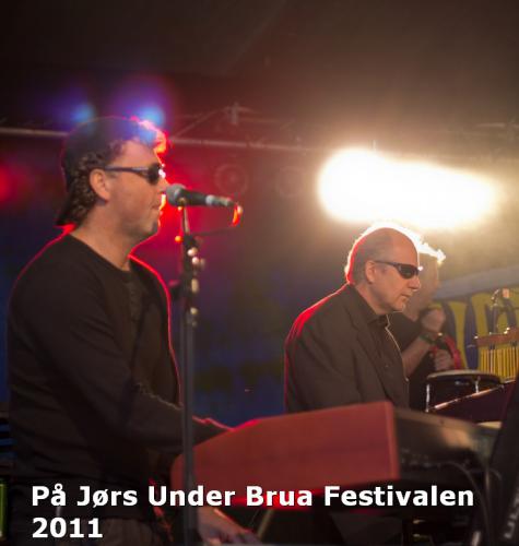 pa-jors_under-brua-2011-15-of-62