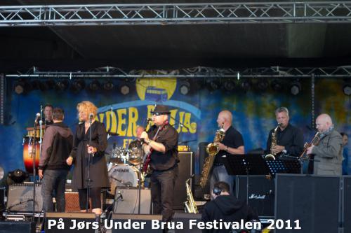 pa-jors_under-brua-2011-6-of-62